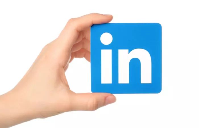 Nine Basic LinkedIn Lead Generation Tips for Salespeople