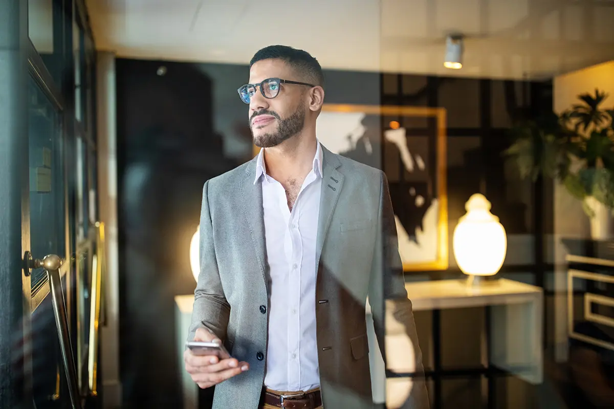 Dress to impress when you’re making a sales presentation.